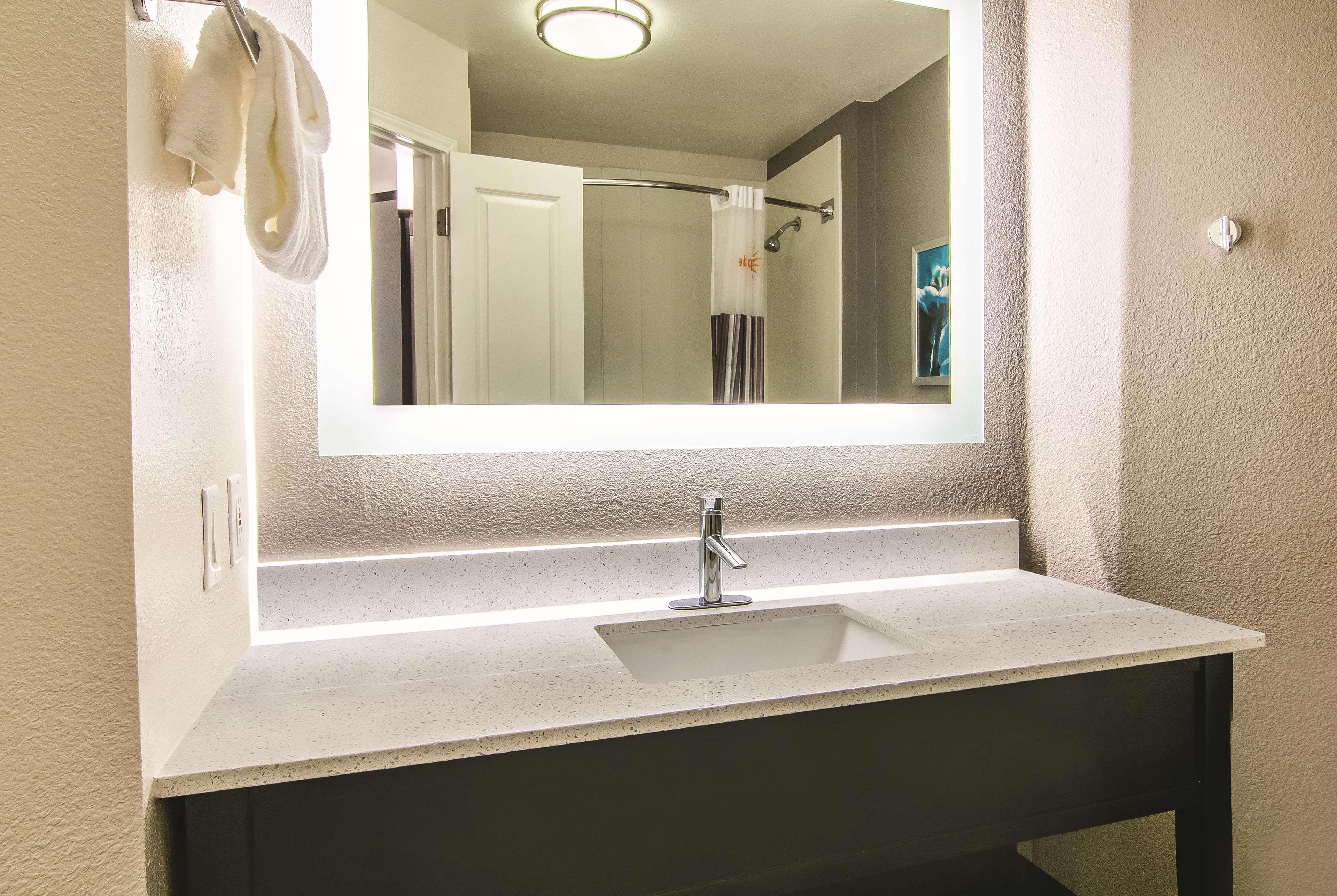 Hotel La Quinta By Wyndham Orlando Ucf Alafaya